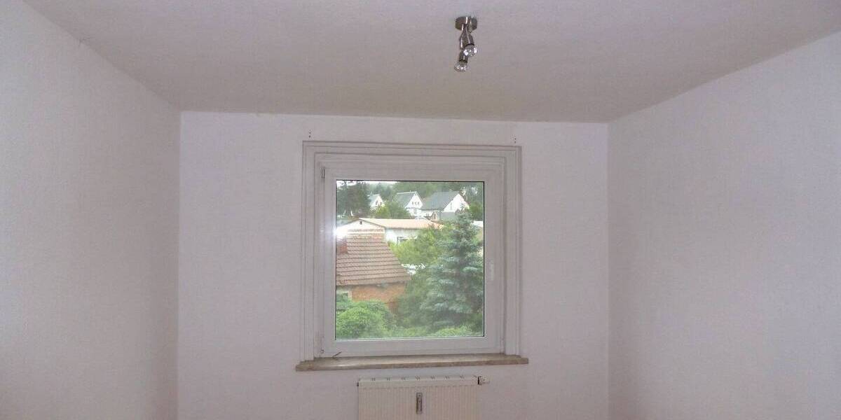 Etagenwohnung Plauen Südvorstadt - 2 Zimmer, 49 m&sup2;, 260&euro; | Angebot:26170901