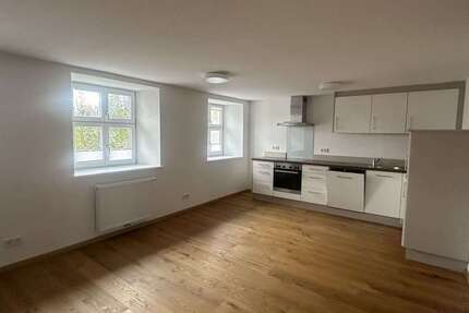 Wohnung Dinkelsbühl - 3 Zimmer, 87 m&sup2;, 860&euro; | Angebot:26770630