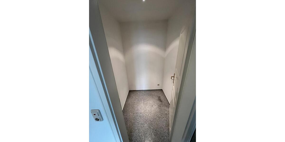 Etagenwohnung Gettorf - 3 Zimmer, 98 m&sup2;, 1.370&euro; | Angebot:25991329