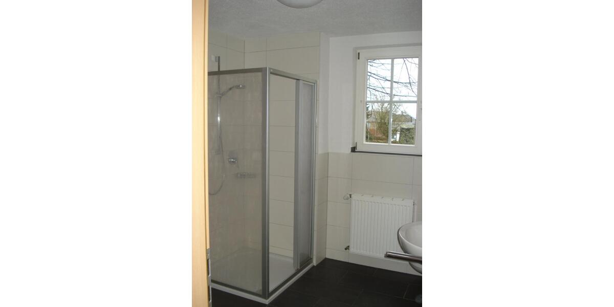 Erdgeschoßwohnung Kaulsdorf - 2 Zimmer, 52 m&sup2;, 300&euro; | Angebot:26355972