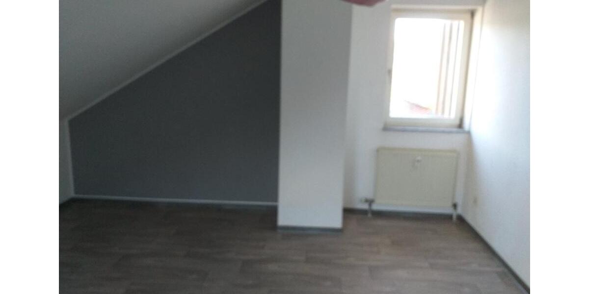 Dachgeschoßwohnung Frankenberg (Eder) - 2 Zimmer, 55 m&sup2;, 370&euro; | Angebot:23428383