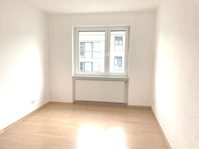 Etagenwohnung Offenbach am Main Bürgel - 2 Zimmer, 52 m&sup2;, 790&euro; | Angebot:25339460