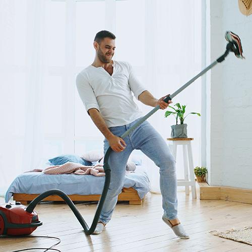 Etagenwohnung Neubrandenburg - 1 Zimmer, 36 m&sup2;, 279&euro; | Angebot:25052595