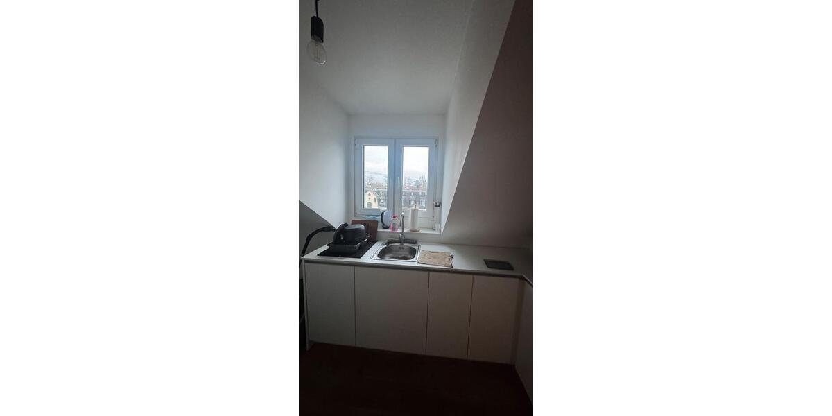 Dachgeschoßwohnung Offenbach am Main Hafen - 2 Zimmer, 50 m&sup2;, 1.100&euro; | Angebot:24691816
