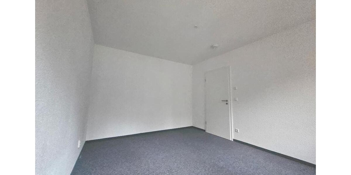 Etagenwohnung Hohenstein-Ernstthal Ernstthal - 2 Zimmer, 60 m&sup2;, 360&euro; | Angebot:25995096