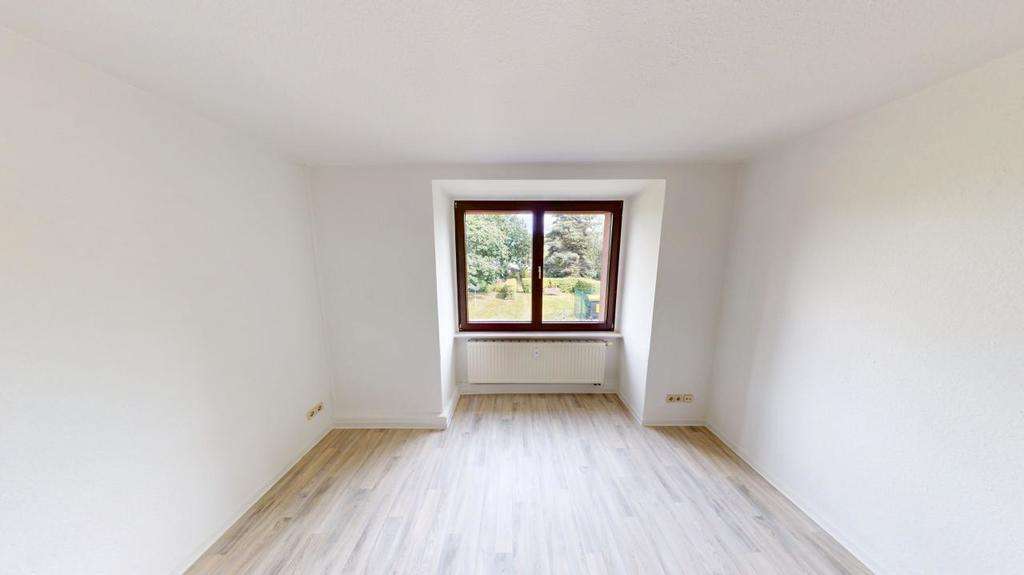 Etagenwohnung Chemnitz Schönau - 5 Zimmer, 94 m&sup2;, 520&euro; | Angebot:27259269
