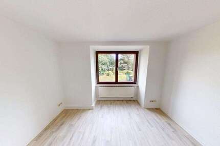 Wohnung Chemnitz Schönau - 5 Zimmer, 94 m&sup2;, 520&euro; | Angebot:27259269
