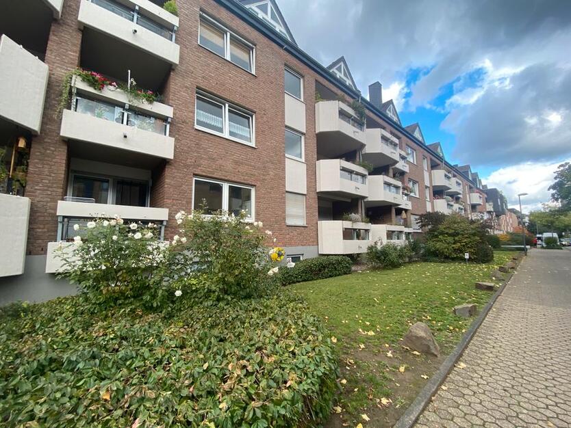 Schöne Wohnung in Köln Lindenthal zur Zwischenmiete