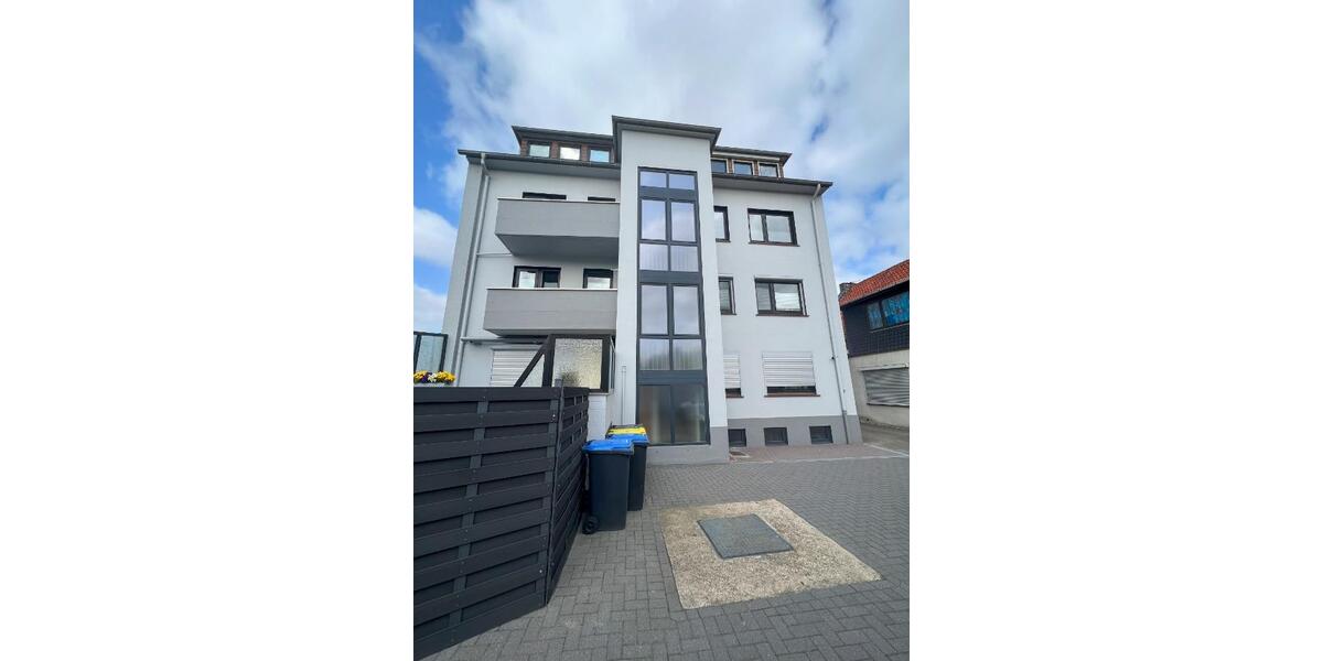 Etagenwohnung Bremerhaven - 4 Zimmer, 108 m&sup2;, 785&euro; | Angebot:26004903
