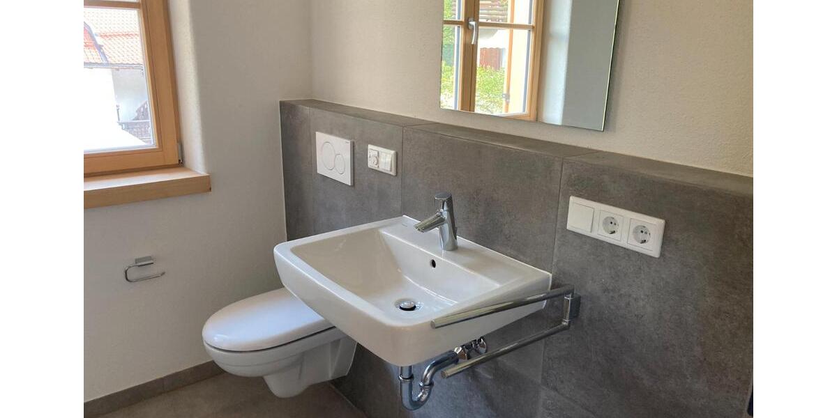 Maisonettenwohnung Bad Wiessee - 3.5 Zimmer, 109 m&sup2;, 2.290&euro; | Angebot:26689374