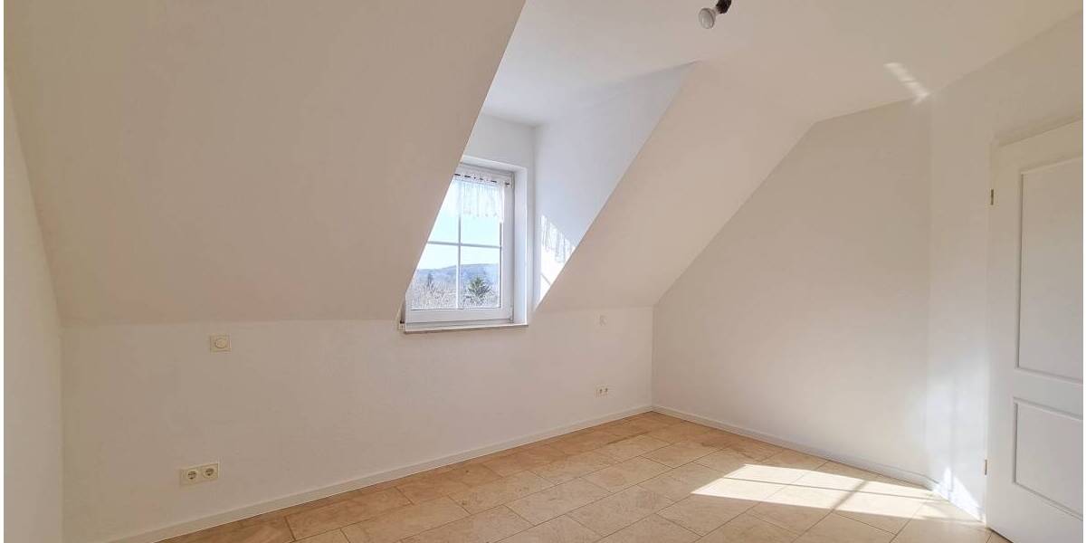 Einfamilienhaus Leipzig Möckern - 6 Zimmer, 185 m&sup2;, 2.400&euro; | Angebot:26672327