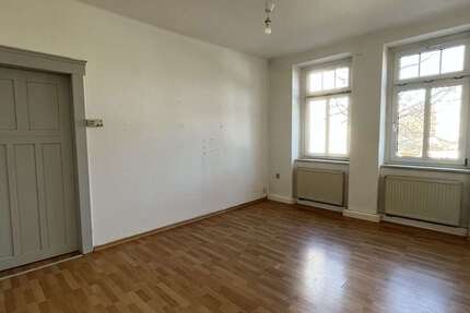 Wohnung Chemnitz Bernsdorf - 2 Zimmer, 55 m&sup2;, 277&euro; | Angebot:26181254