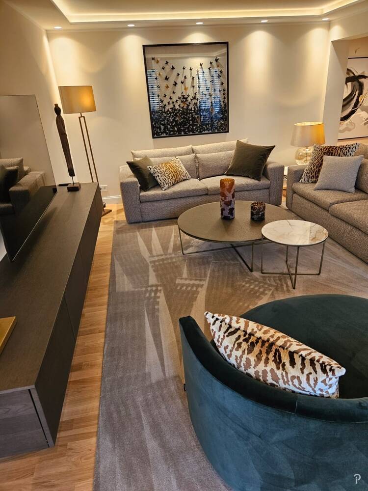 Inselstraße - Luxuriöse 4 Zimmer-Wohnung vollmöbliert mit Blick in den Hofgarten