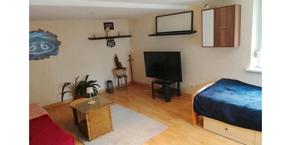 Etagenwohnung Breisach am Rhein - 1 Zimmer, 20 m&sup2;, 400&euro; | Angebot:24662840