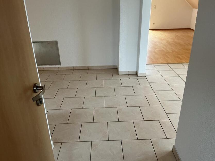 3,5 Zimmer DG-Wohnung 104kwm zimmer