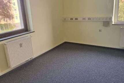 Büro in Kamenz 105 € 26 m²