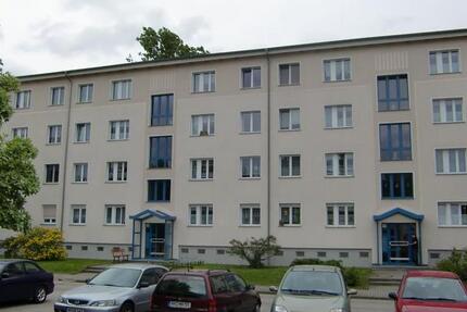 15% Erlass auf die Grundmiete - 3-Raumwohnung mit Balkon zimmer