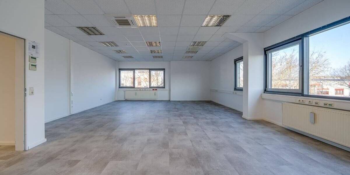 Gewerbeobjekt Würzburg Lengfeld - 3.700&euro; | Angebot:25778953