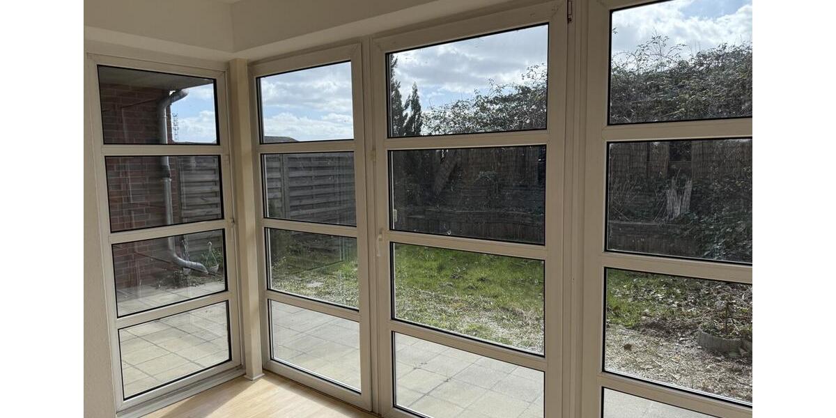 Erdgeschoßwohnung Lauenburg/Elbe Elbe - 3 Zimmer, 94 m&sup2;, 1.400&euro; | Angebot:25917936