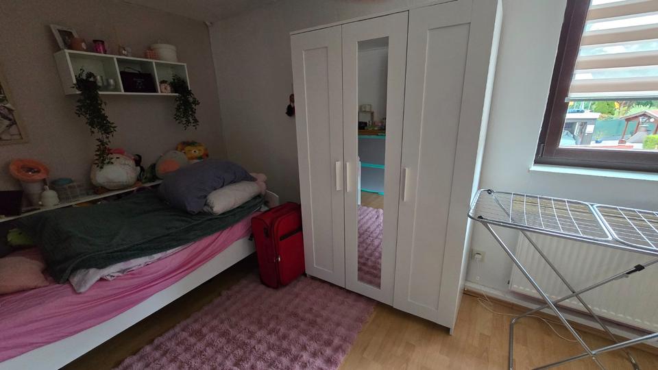 Etagenwohnung Hammersbach - 4 Zimmer, 100 m&sup2;, 900&euro; | Angebot:26704595