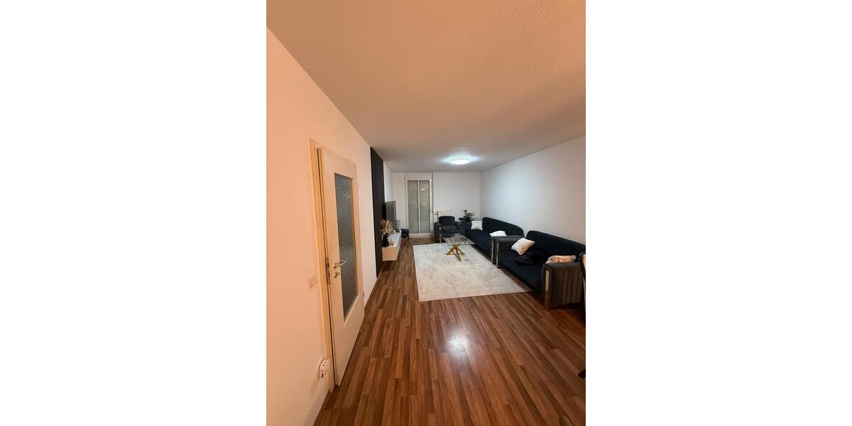 Erdgeschoßwohnung Putzbrunn - 2 Zimmer, 60 m&sup2;, 1.415&euro; | Angebot:25862170