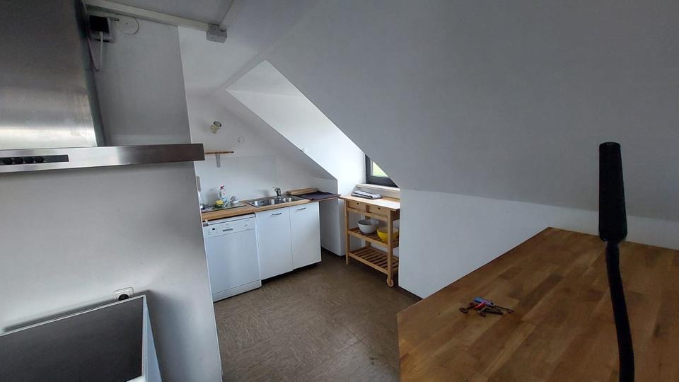 Dachgeschoßwohnung München Schwabing-Freimann - 2.5 Zimmer, 68 m&sup2;, 1.850&euro; | Angebot:26705073