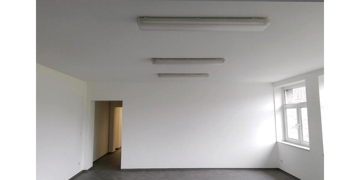 Gewerbeobjekt Halsbrücke - 75&euro; | Angebot:23817486