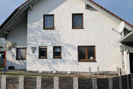 Wohnung Aalen Dewangen - 3 Zimmer, 100 m&sup2;, 1.300&euro; | Angebot:24826902