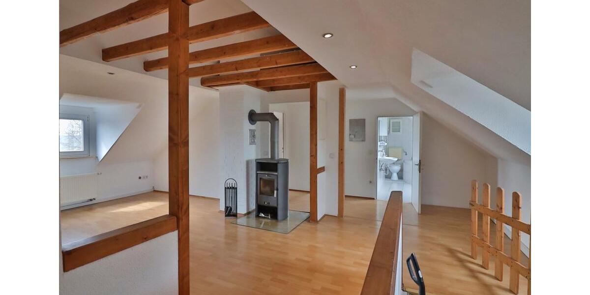 Dachgeschoßwohnung Kirchberg (Hunsrück) - 3 Zimmer, 75 m&sup2;, 850&euro; | Angebot:26629755