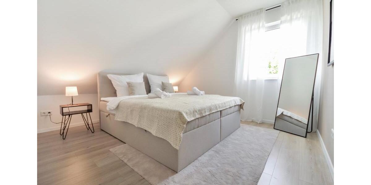 Wohnen auf Zeit Bielefeld Brackwede - 3 Zimmer, 63 m&sup2;, 2.350&euro; | Angebot:25714725