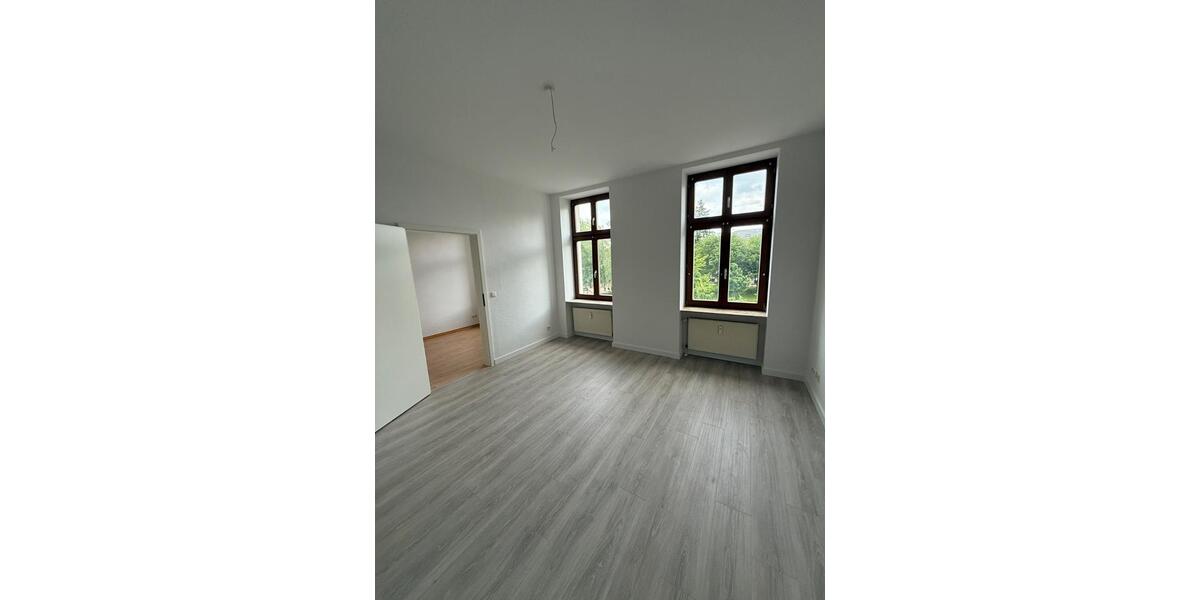 Etagenwohnung Magdeburg Brückfeld - 4 Zimmer, 86 m&sup2;, 739&euro; | Angebot:26626149