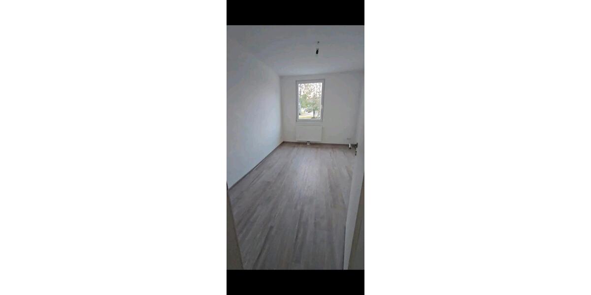 Etagenwohnung Bonndorf im Schwarzwald - 4 Zimmer, 107 m&sup2;, 730&euro; | Angebot:26443378