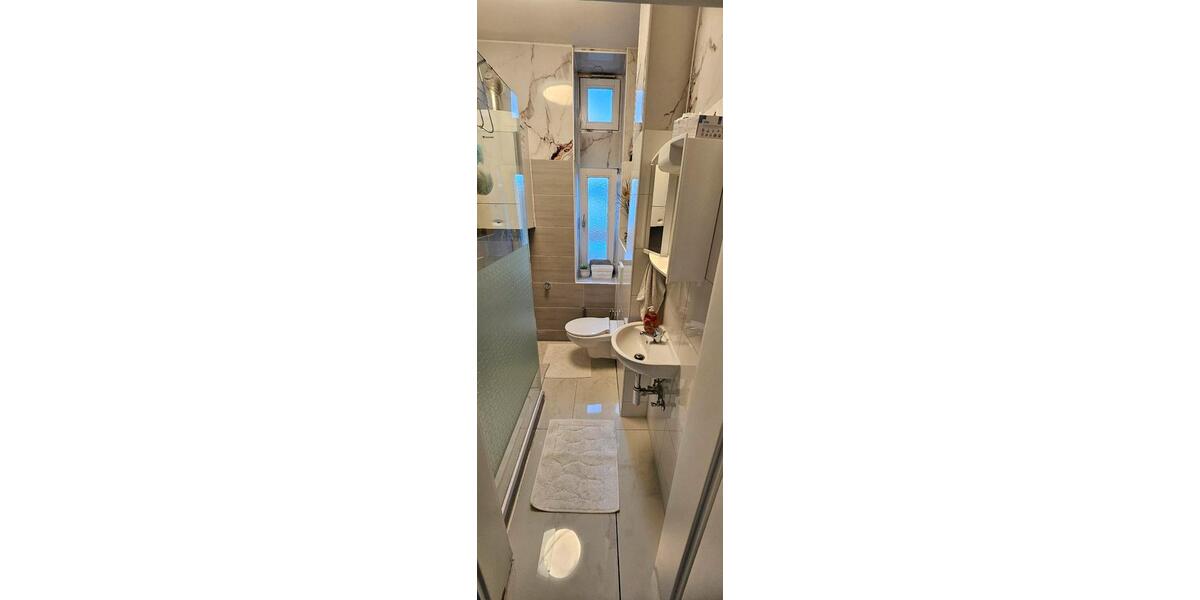 Etagenwohnung Mönchengladbach Süd - 3 Zimmer, 75 m&sup2;, 1.500&euro; | Angebot:26587543