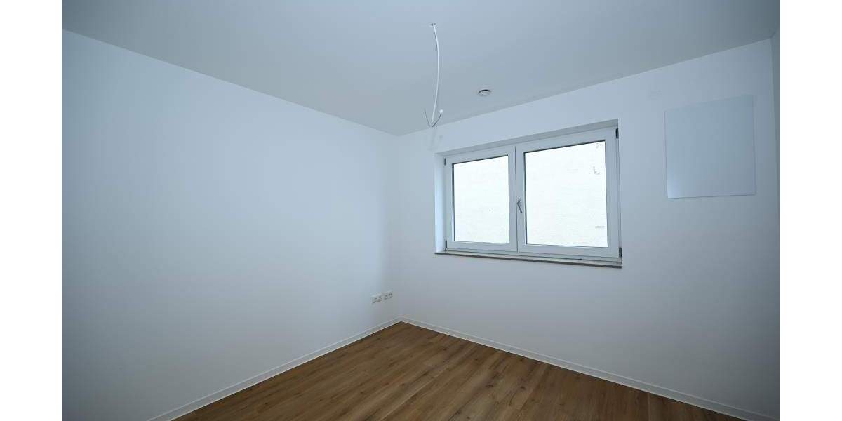 Etagenwohnung Seubersdorf - 4 Zimmer, 111 m&sup2;, 1.175&euro; | Angebot:24530574