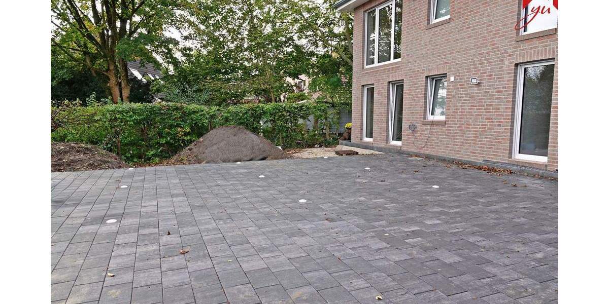 Etagenwohnung Esens - 3 Zimmer, 92 m&sup2;, 990&euro; | Angebot:25729417