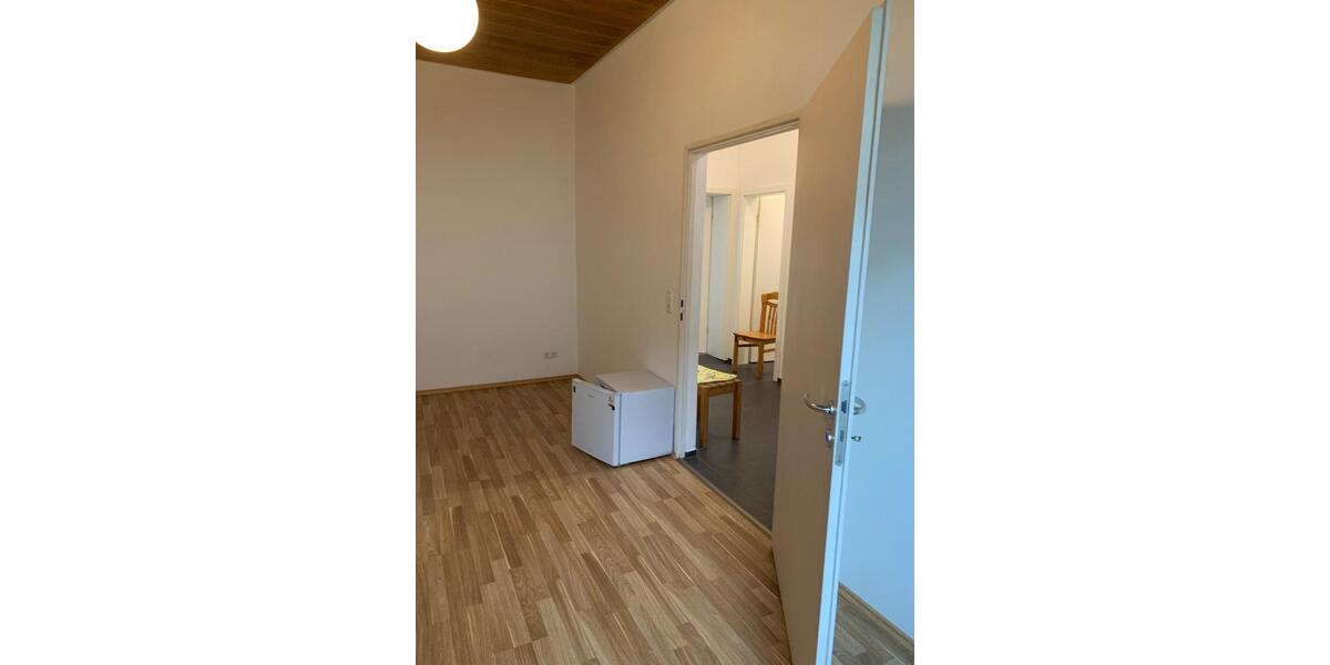 Etagenwohnung Bamberg Am Bruderwald - 2 Zimmer, 50 m&sup2;, 460&euro; | Angebot:25139076