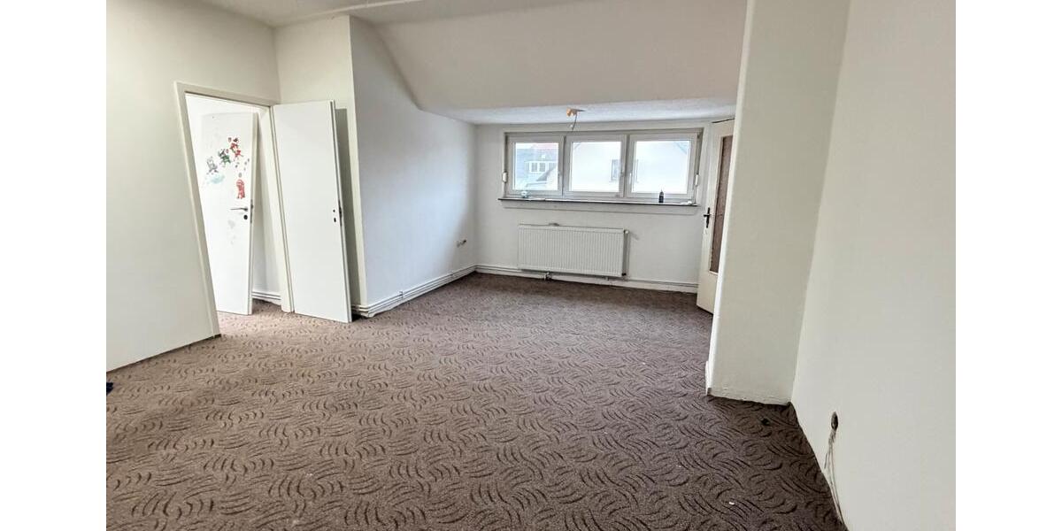 Dachgeschoßwohnung Herford Diebrock - 3 Zimmer, 85 m&sup2;, 760&euro; | Angebot:26025041
