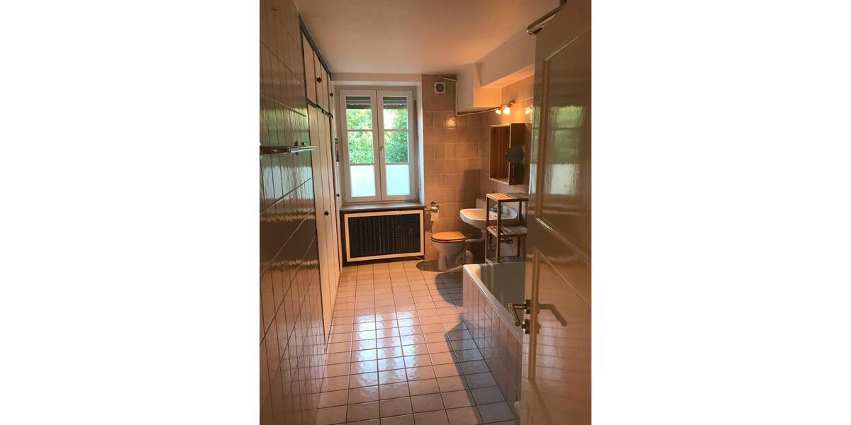 Wohnen auf Zeit Trier Kürenz - 1 Zimmer, 17 m&sup2;, 600&euro; | Angebot:26533211