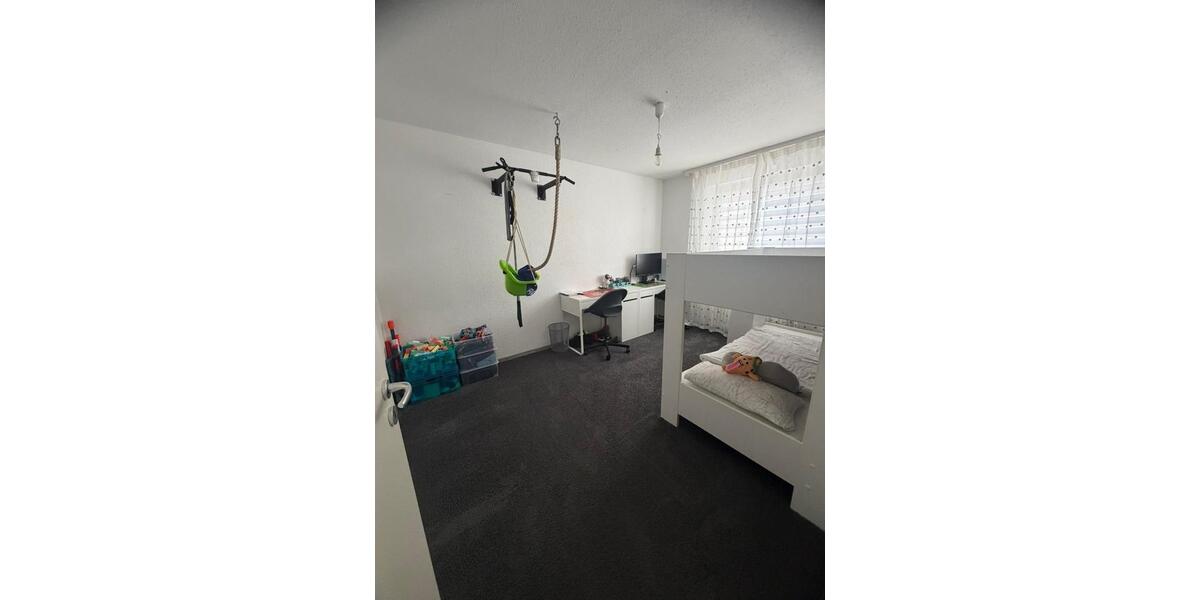 Wohnung zu vermieten 5 Zimmer 5 zimmer