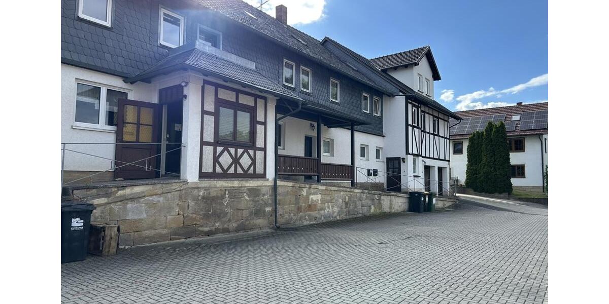 Etagenwohnung Großheirath - 2 Zimmer, 59 m&sup2;, 420&euro; | Angebot:26664856