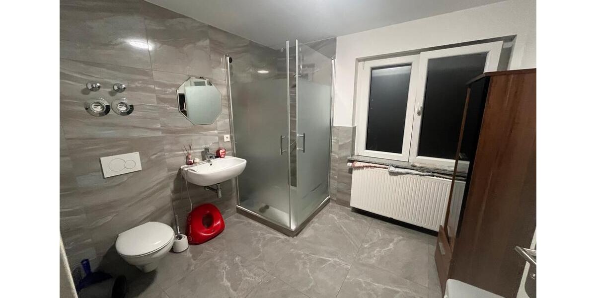 Etagenwohnung Alsfeld - 3 Zimmer, 84 m&sup2;, 930&euro; | Angebot:25287470