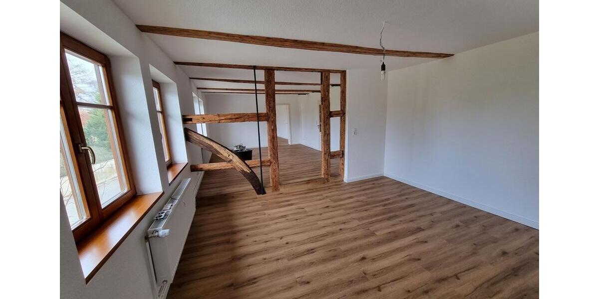 Etagenwohnung Salzhemmendorf - 4 Zimmer, 120 m&sup2;, 900&euro; | Angebot:25756587