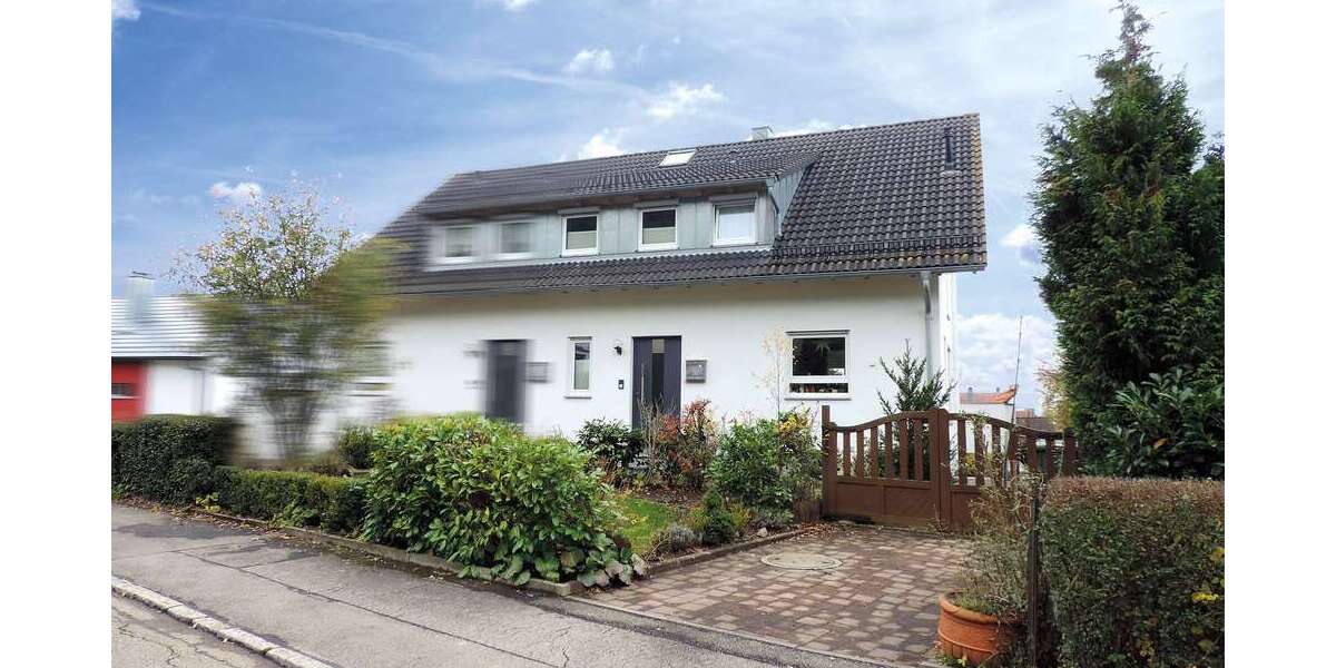 Einfamilienhaus Villingen-Schwenningen Schwenningen - 5 Zimmer, 124 m&sup2;, 1.300&euro; | Angebot:26149415