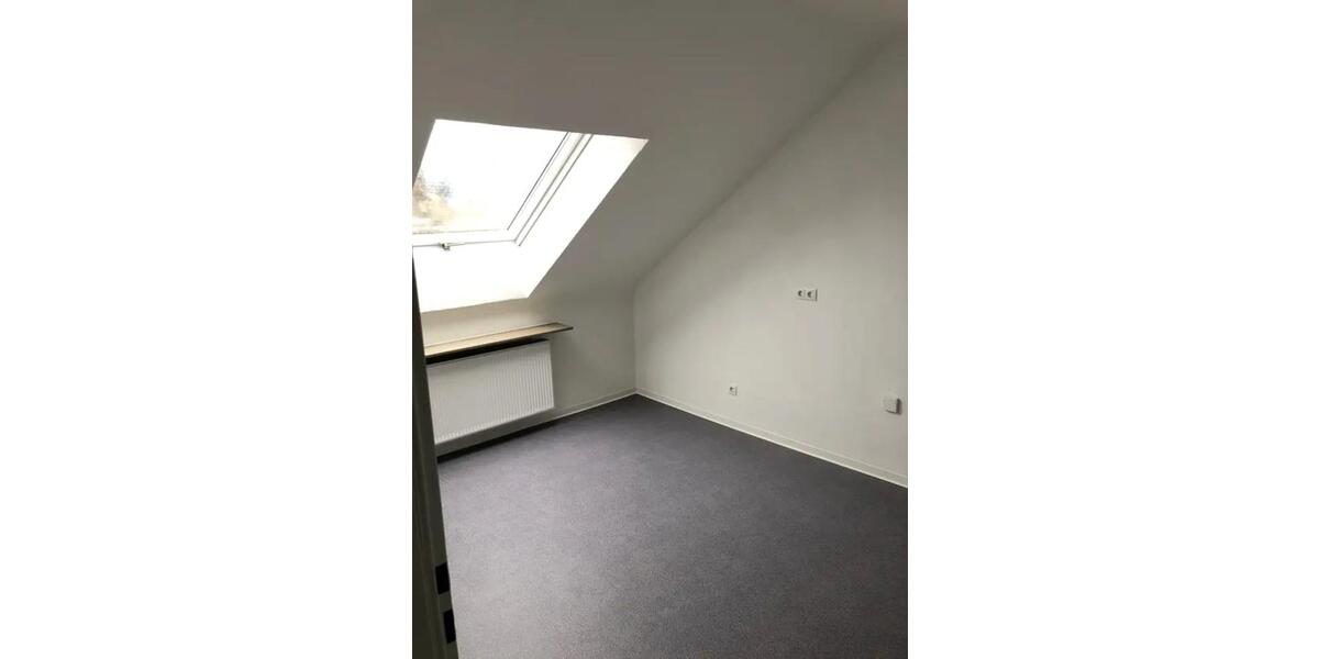Dachgeschoßwohnung Koblenz - 3 Zimmer, 84 m&sup2;, 820&euro; | Angebot:24698909