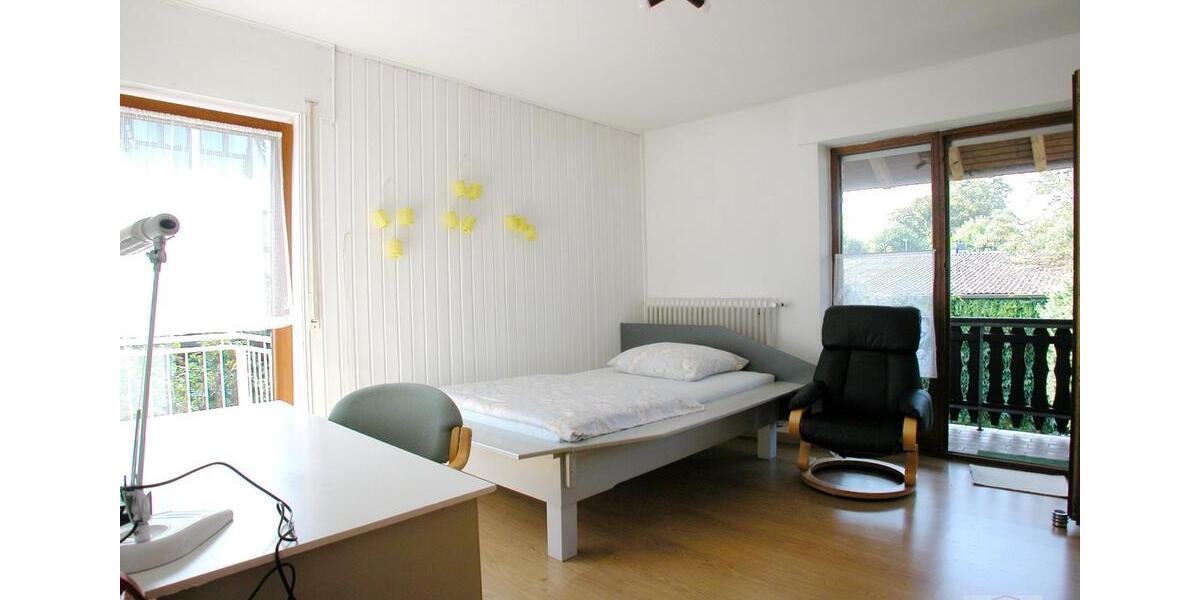 Wohnen auf Zeit Bad Lippspringe - 1 Zimmer, 40 m&sup2;, 650&euro; | Angebot:26594709