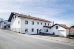 Große Wohnung in Hinterbuchberg Neukirchen 8 zimmer