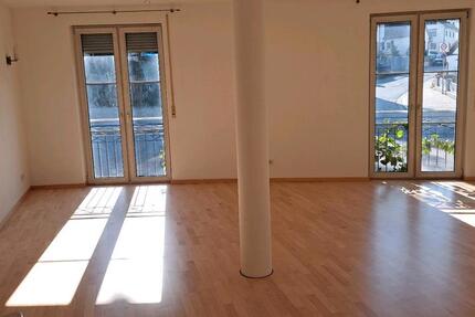 Wohnung Hirschaid - 3 Zimmer, 117 m&sup2;, 1.100&euro; | Angebot:25266255