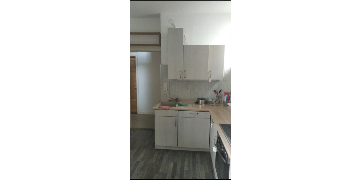 Wohnen auf Zeit Wettenberg - 8 Zimmer, 15 m&sup2;, 330&euro; | Angebot:26584520