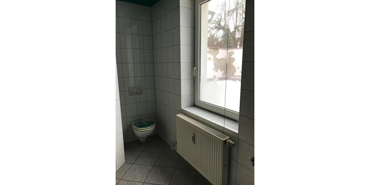 Erdgeschoßwohnung Raguhn-Jeßnitz Jeßnitz (Anhalt) - 2 Zimmer, 68 m&sup2;, 665&euro; | Angebot:25614526