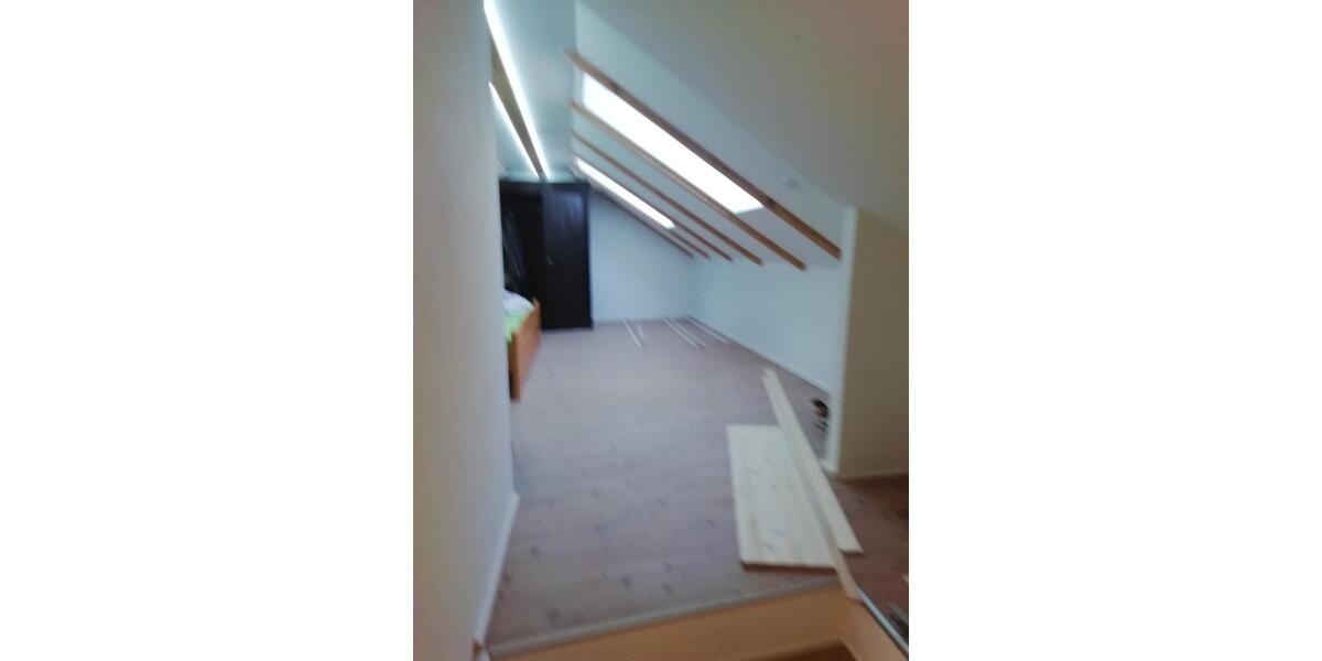 Dachgeschoßwohnung Ludwigsstadt - 3 Zimmer, 52 m&sup2;, 305&euro; | Angebot:25926238